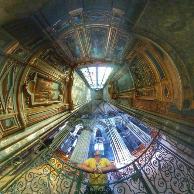 Rouen, France, Inverted Planet