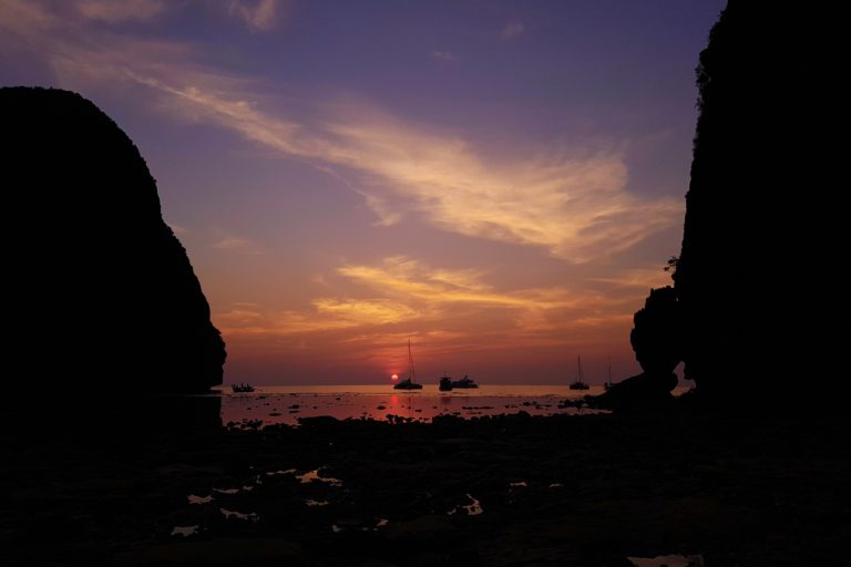 Maya Bay Sunset, Phi Phi, Thailand, Standard