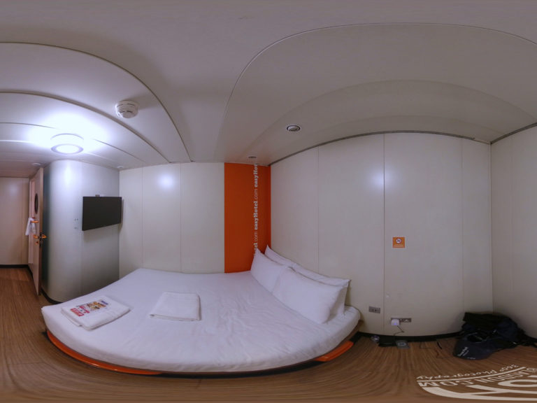 Easyhotel, London 360 Panoramic Easyhotel, London