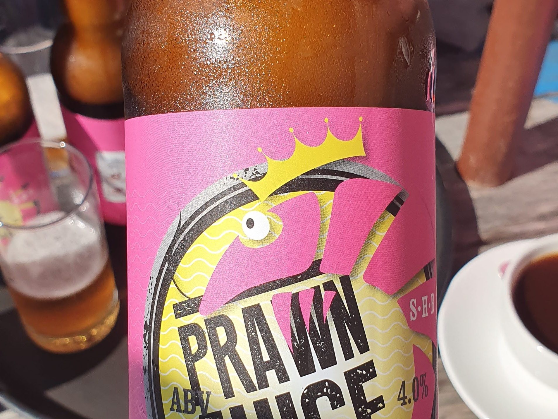 Beer at the Winking Prawn, North Sands Beach 2019, Salcombe (7)