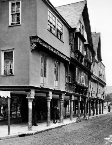 Butterwalk, Dartmouth, History