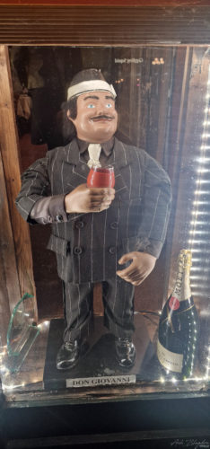 Giovannis On The Hayes 20240927, Cardiff, Wales (3) Giovannis On The Hayes 20240927, Cardiff, Wales (3)