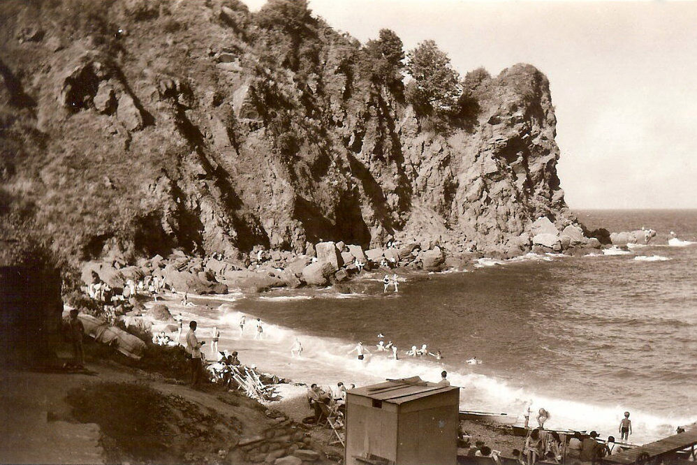 Watcombe Beach History 3