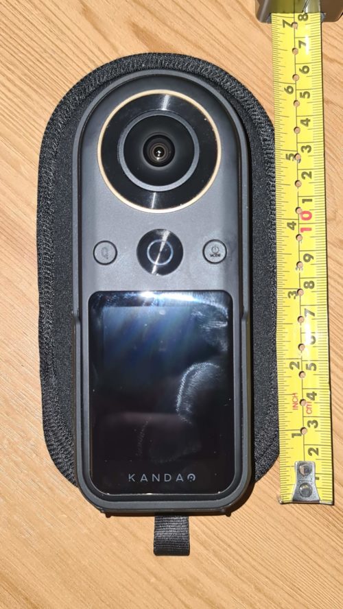 Qoocam 8k Height 15cm