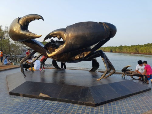 Crab Sculpture, Krabi Town 2016 9