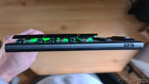 Logitech G915 Lightspeed 10 Logitech G915 Lightspeed 10