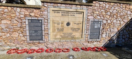 Memorial Beacon Quay Torquay 2020