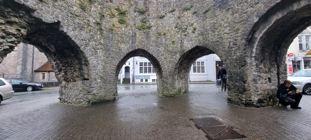 Five Arches Gate 20210711 Tenby (5) Five Arches Gate 20210711 Tenby (5)