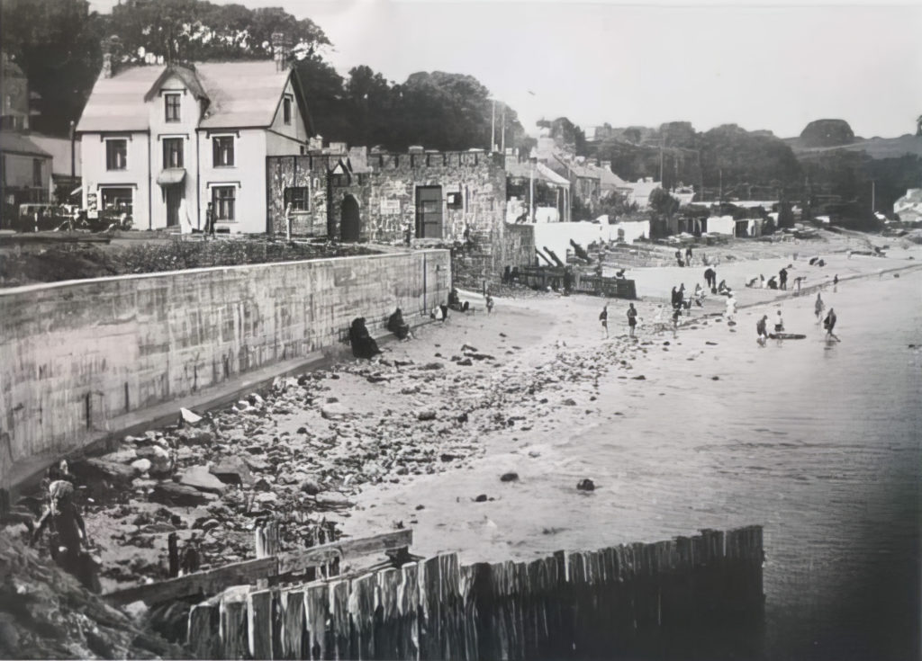 Saundersfoot Harbour 1934 History