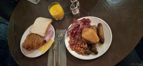 Free Breakfast, Club Quarters Hotel 20240217, London (2) Free Breakfast, Club Quarters Hotel 20240217, London (2)